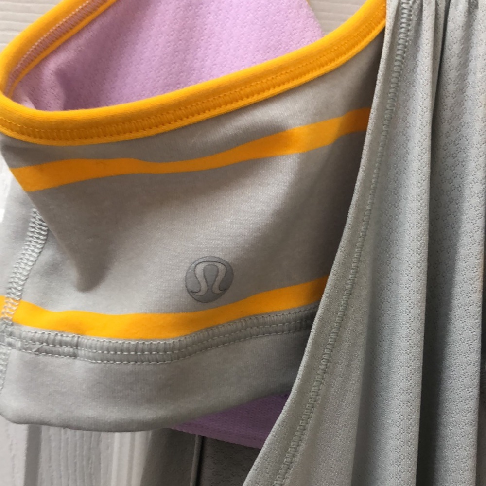 LIKE NEW! Lululemon No Limits Tank - Picture 10 of 13